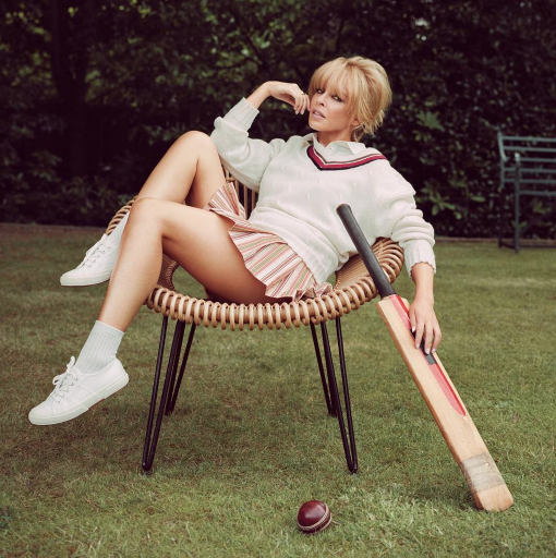 Hayranları şaşıp kaldı! Ünlü şarkıcı rezil oldu - Resim: 1