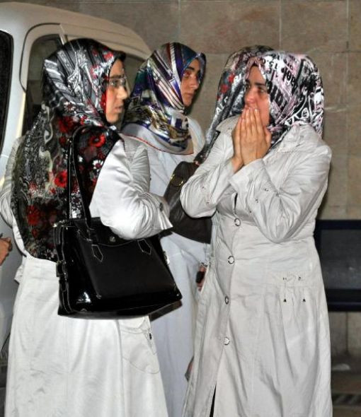 Minibüs 2 üniversite öğrecisini ezdi - Resim: 4