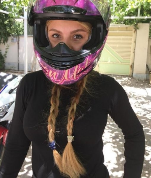 İranlı kadın motosikletçiye bakın sınır tanımıyor - Resim: 2