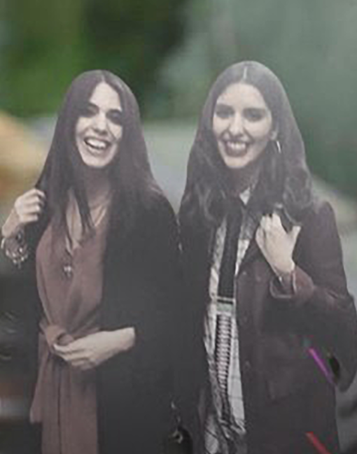 Ünlü şair Ahmet Selçuk İlkan'ın kızlarını yaktılar! Lazer kurbanı kardeşler mahkemeye koştu - Resim: 2