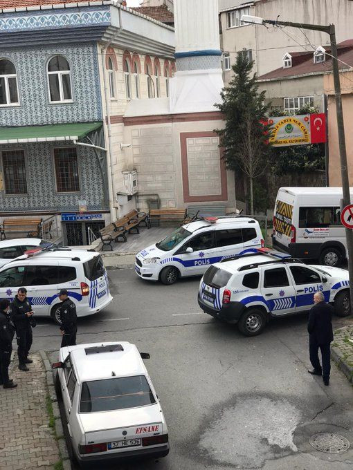 Umre dönüşü ölen Esra Elönü'nün babasında koronovirüs mü vardı? - Resim: 2