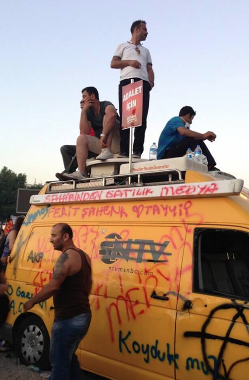 Eyleme gölge düşüren kareler - Resim: 3