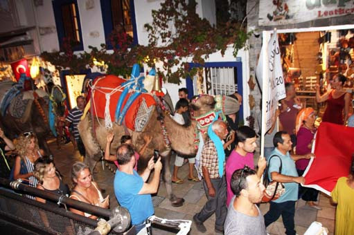 Bodrum'da turistleri şoke eden manzara! Telefona sarıldılar... - Resim: 3