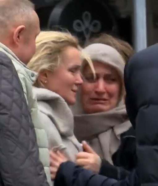 Abdurrahim Albayrak'ın torununun cenazesi! İntihar etti denen Batuhan'ın babası ve annesi... - Resim: 4