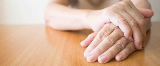 Ellerim çok titriyor ne yapmalıyım? Titremenin farklı sebepleri var! - Resim: 1