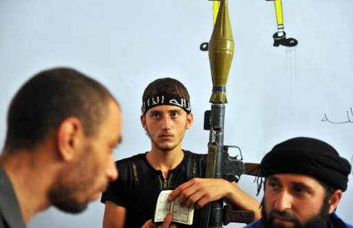 Halep şiddetli çatışmalarla boğuşuyor - Resim: 2