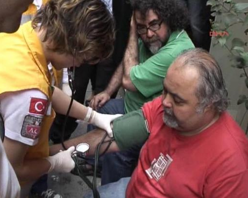 Penguen'de korkutan yangın! - Resim: 3