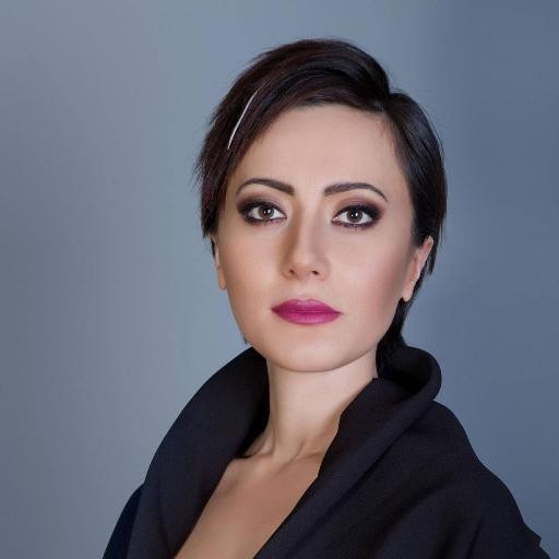 Ünlü sunucu ışıltılı dünyadan vazgeçtim dedi ve tesettüre girdi! - Resim: 3