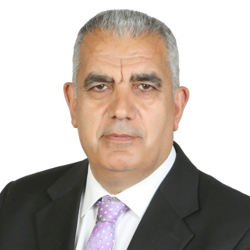 Geleceği beklemediler, kurdular