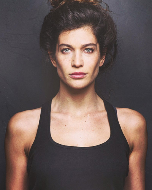 Berrak Tünüzataç'tan takipçisine ayar! - Resim: 3