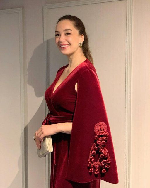 Onlarca icra dosyası çıkınca şaşkına dönen Azra Akın sessizliğini bozdu: İyi niyetimin kurbanı oldum - Resim: 2