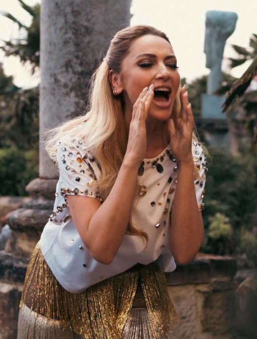 Hadise işinden oldu 14 milyon TL kaybetti! Yasak aşk iddiası engel çıkardı yerini kaptılar deniyor - Resim: 1