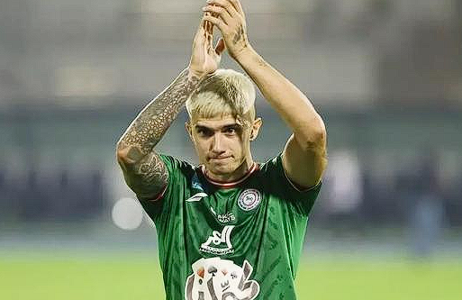 Trabzonspor, eski oyuncusunu transfer ediyor! Türkiye'ye geldi - Resim: 0