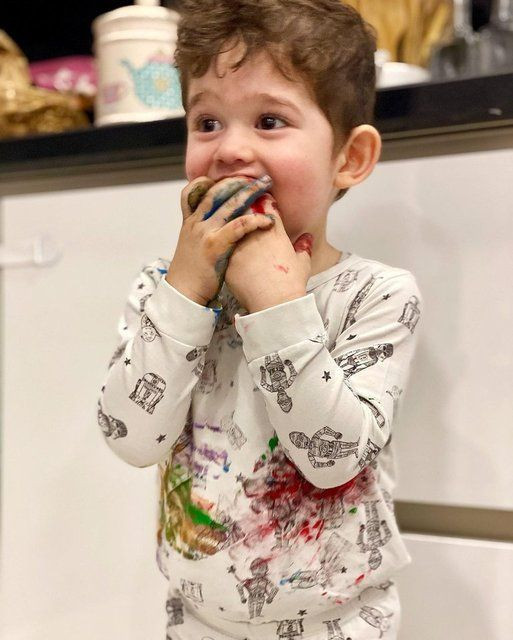 Fahriye Evcen oğlu Karan ile beraber paylaştı beğeniler yağmur gibi yağdı - Resim: 3