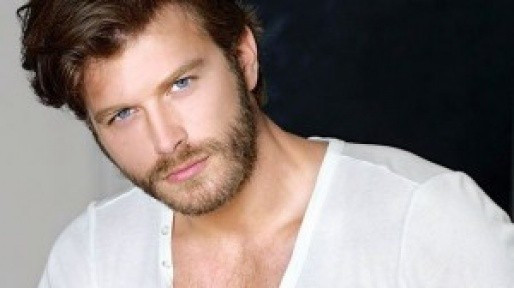 Kıvanç Tatlıtuğ ameliyat olacak - Resim: 1