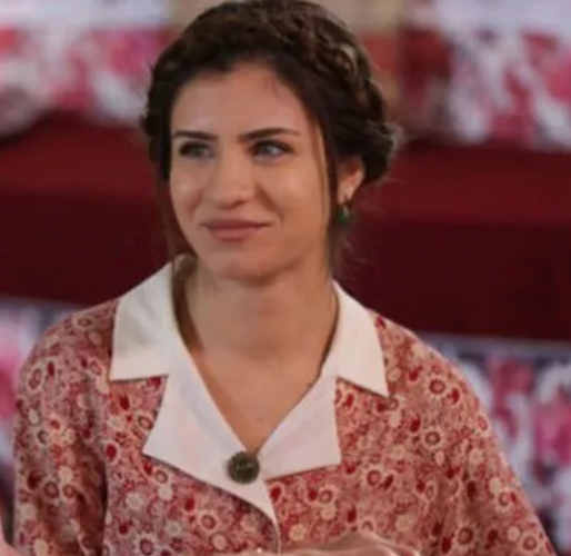 Feride Hilal Akın'dan duygulandıran itiraf: ''Babamla yedi yaşımda tanıştım'' - Resim: 3