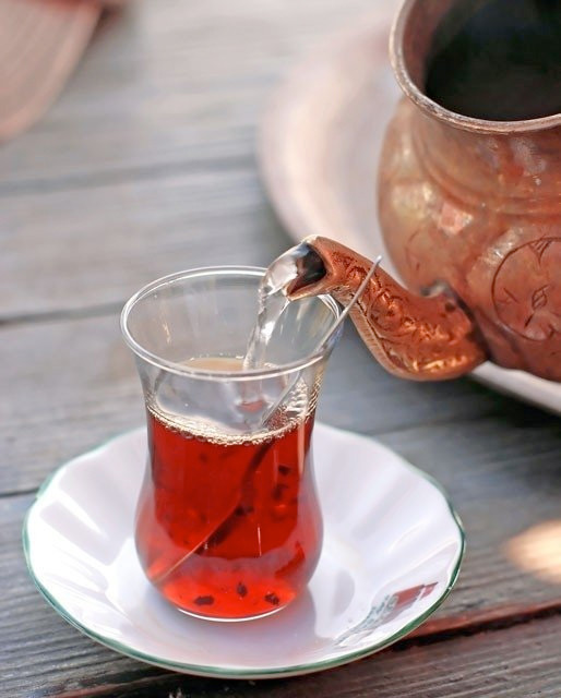 Çay demleme şampiyonu doğru bilinen yanlışı açıkladı - Resim: 2