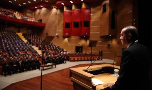 O sır konuşmanın fotoğrafları - Resim: 4