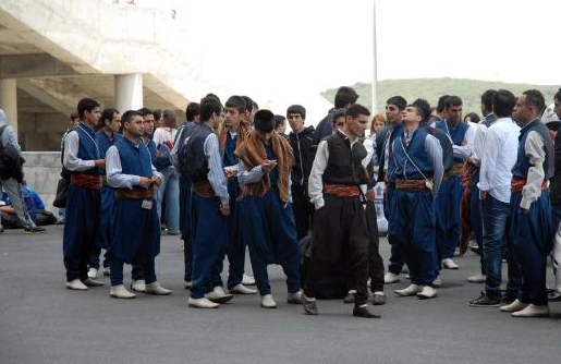 AK Parti dev kongreye hazırlanıyor - Resim: 4