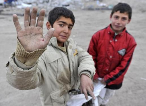 Vanlı çocukların elleri yürek dağladı - Resim: 3