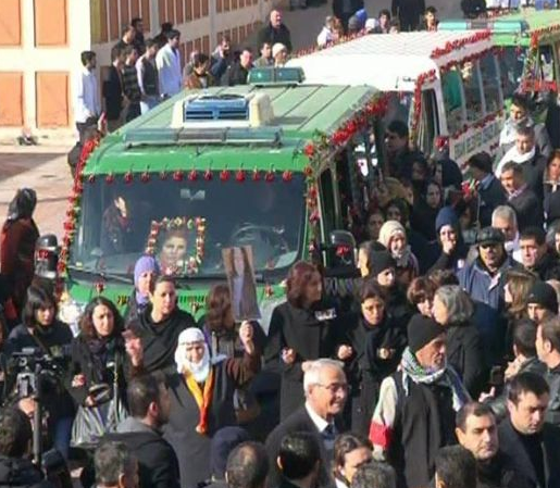 3 PKK'lı kadının cenazesi hastaneden alındı - Resim: 1