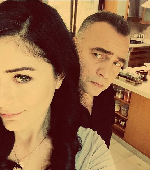 Eşkiya Dünyaya Hükümdar Olmaz'da şok ayrılık Deniz Çakır ve... - Resim: 1