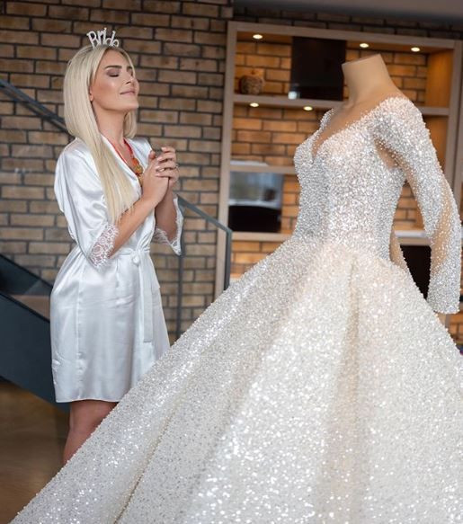 Selin Ciğerci ikiz bebek annesi olacak! Paylaşımına beğeniler yağdı - Resim: 2