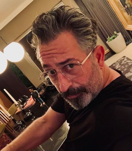 Cem Yılmaz'dan Defne Samyeli ile evlilik açıklaması! Bu haberler bize yakışmıyor - Resim: 1