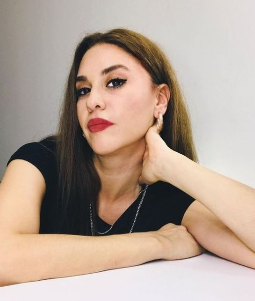 Dizi setinde kavga Evrim Alasya küfürler yağdırdı! Kaprisleri yönetmeni kaçırdı: Ya o kadın ya ben - Resim: 3