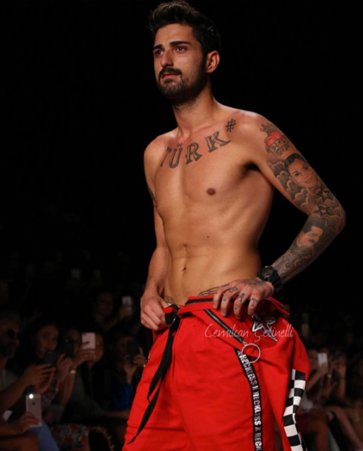 İdo'nun podyum fiyatı dudak uçuklatacak - Resim: 2