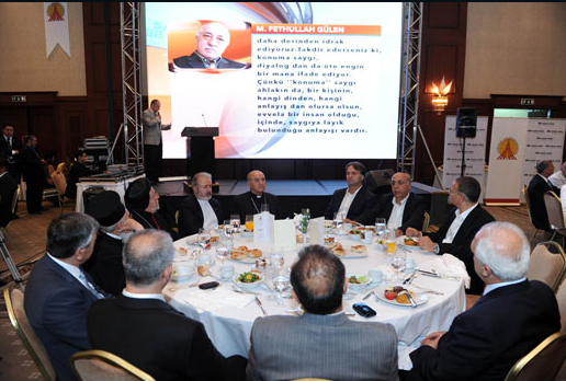 Geleneksel iftarda hoşgörü rüzgarı - Resim: 3