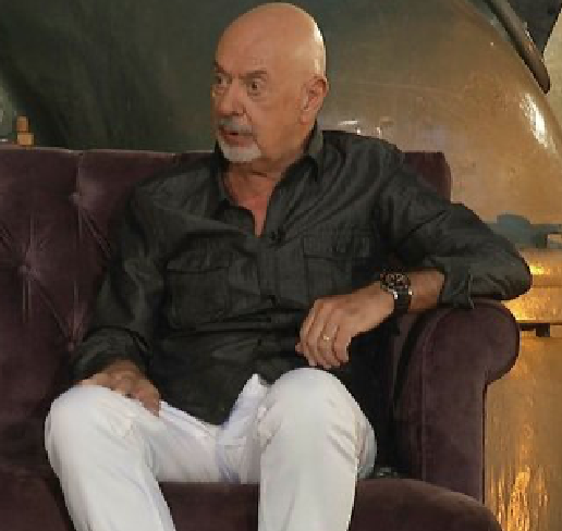 Ünlü sunucu Erkan Yolaç hastaneye kaldırıldı! Rahatsızlığı nedeniyle… - Resim: 1