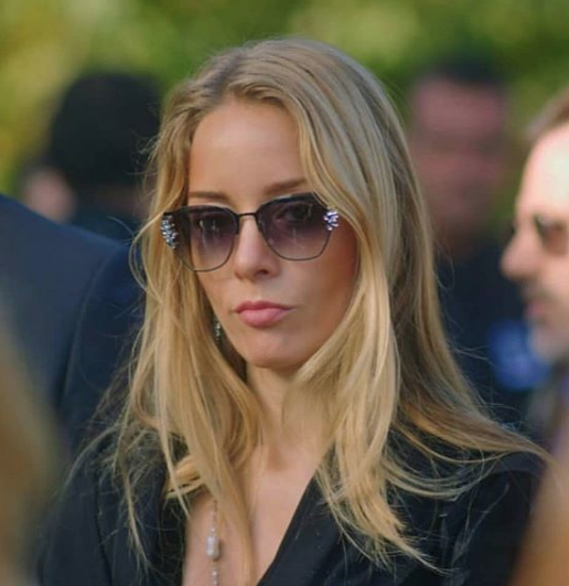 Ufak Tefek Cinayetler'in yıldızı Bade İşçil: Fakire tipim müsait değil - Resim: 2