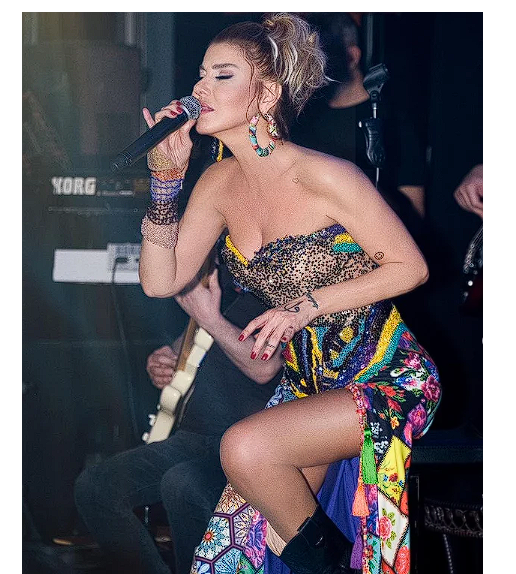 Yıllardır herkesten gizlemiş! Gülben Ergen gözyaşları içinde itiraf etti: Bizim bir cinayetimiz var - Resim: 1