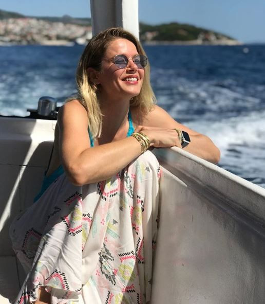 Burcu Biricik eşi Emre Yetkin'le çıktıkları Vietnam tatilinde aç kaldılar! - Resim: 2