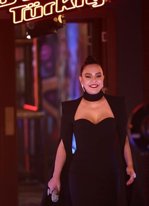 Ebru Gündeş konserini izlemenin bedeli 22 bin lira! - Resim: 1
