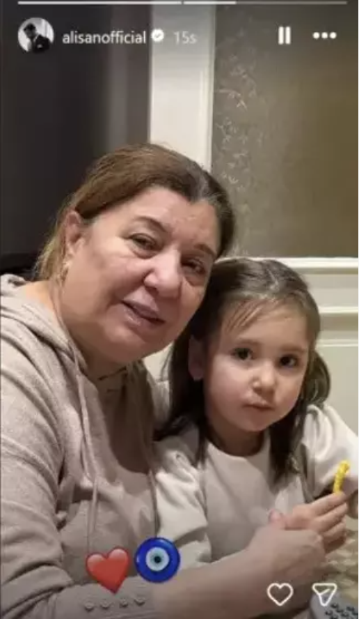 Aile karesinde dikkat çeken detay! Alişan'ın kızı tıpkı babaannesi... - Resim: 3