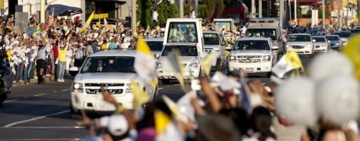 Papa'ya görülmemiş koruma - Resim: 3