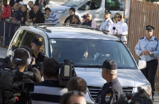 İsrail beni diri diri mezara koydu - Resim: 4