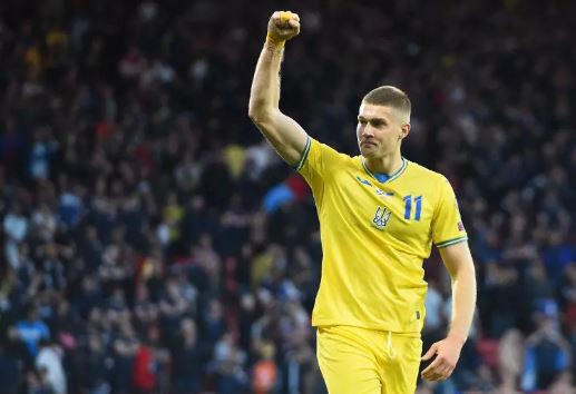 Galatasaray'da Gomis yolcu yerine düşünülen isim Ukraynalı Artem Dovbyk - Resim: 0