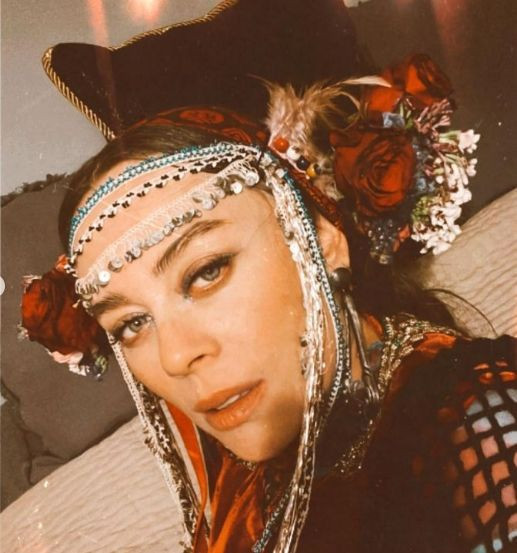 Karnı burnunda Demet Evgar'dan mayolu pozlar! - Resim: 4