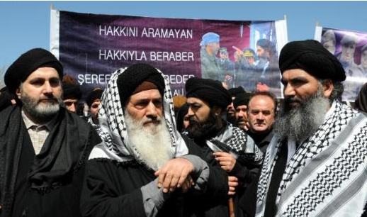 Aczmendiler adliyeyi bastı! - Resim: 1