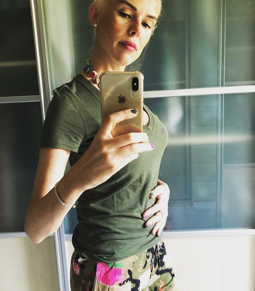 İpek Tanrıyar hamilelik sonrası pozu paylaştı 45 günde tüm kilolarını verdi - Resim: 4