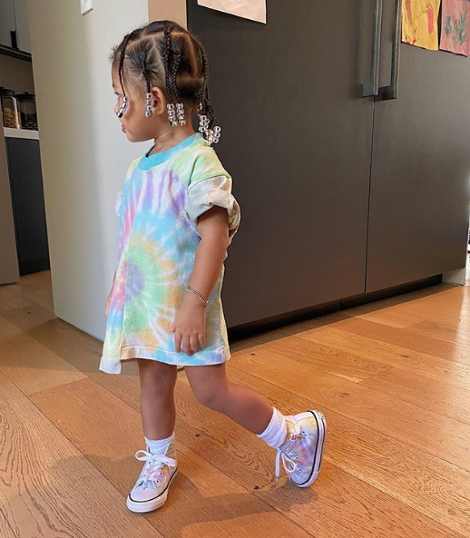 Kylie Jenner'dan 1,5 yaşındaki kızı Stormi'ye devasa ev hediyesi - Resim: 4