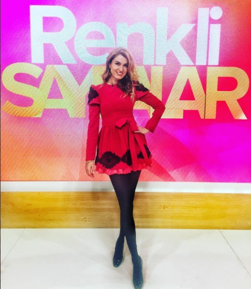 Tuğba Özay eski aşkının bebeğini görünce şoke oldu - Resim: 1