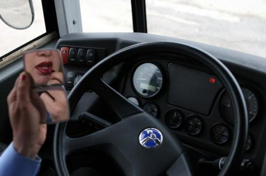 Adana'da otobüsler kadınlara emanet  - Resim: 4