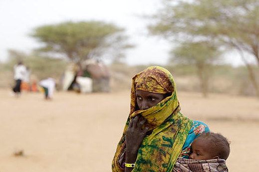 Somali'de çocuklar açlıktan ölüyor - Resim: 4