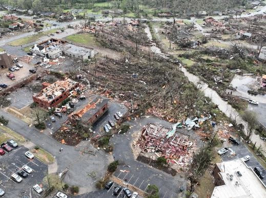 Çok sayıda ölü var! ABD'yi kasırga vurdu ev ve iş yerleri yıkıldı depremden farksız görüntüler - Resim: 2