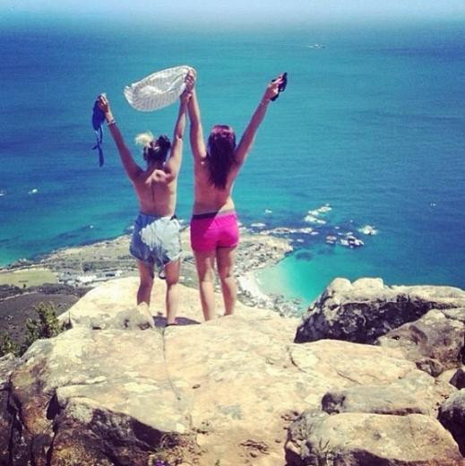 Üstsüz trende Türkiye'de katıldı - Resim: 3