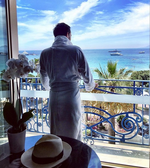 Zengin Türk'ün tatili olay oldu! Pozlarına bakın - Resim: 4